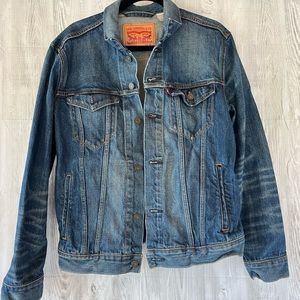 Levi Strauss denim jacket Mens medium